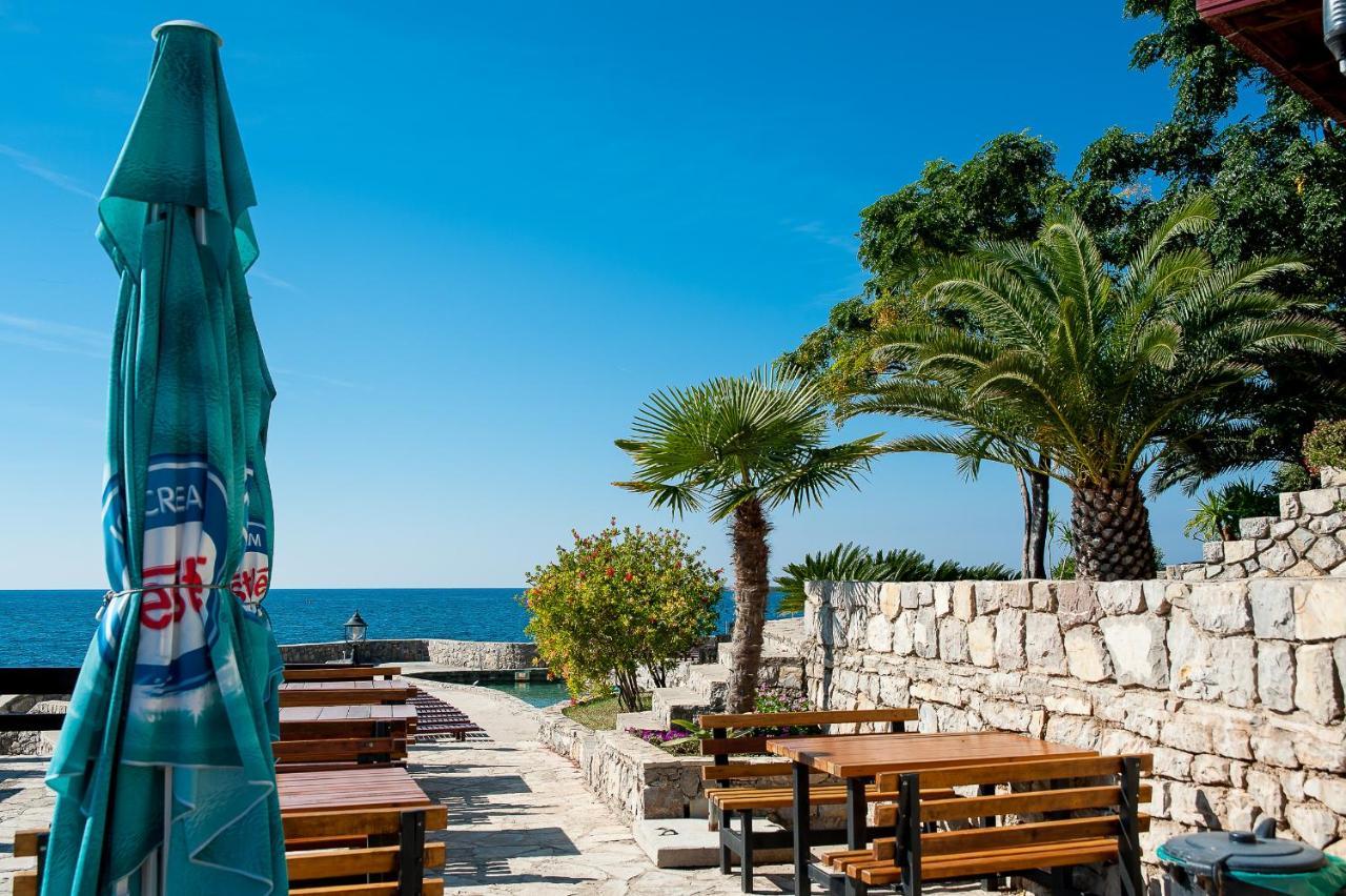Apartments Limunada Utjeha Εξωτερικό φωτογραφία